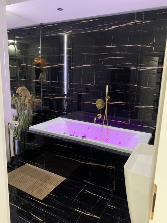 Apartament Gold łazienka 4